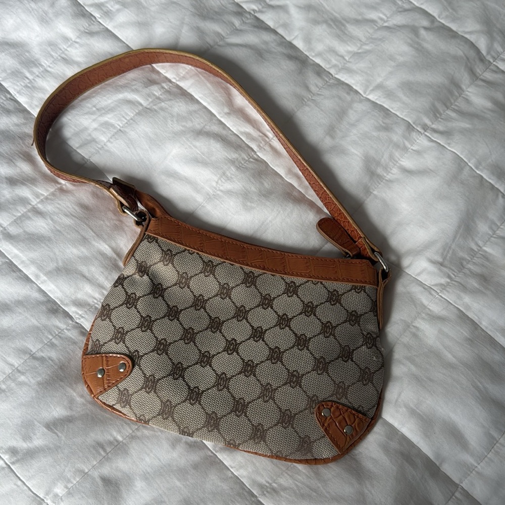 Perfect fall bag - Picture 2 of 3